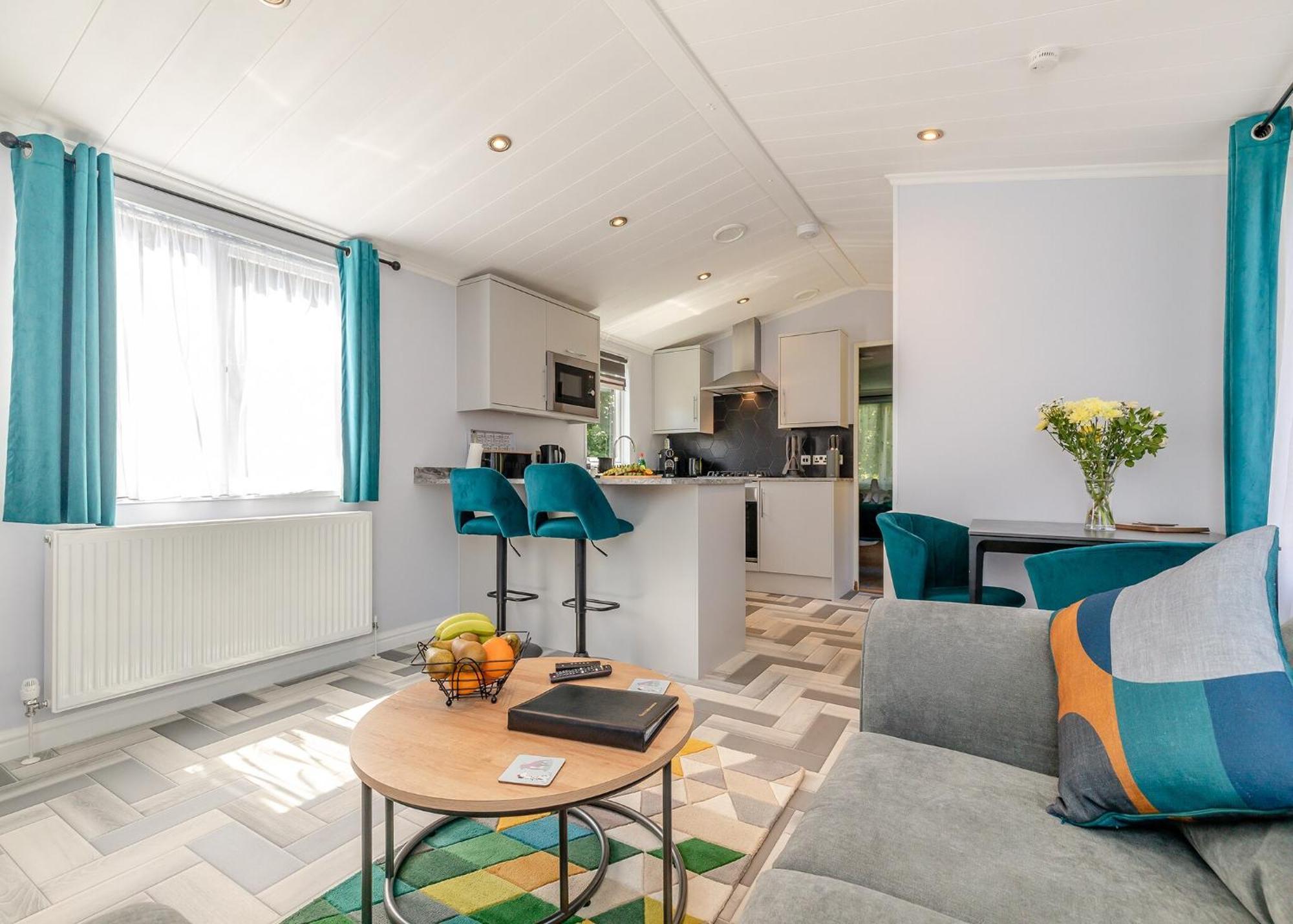Longnor Wood Holiday Park ภายนอก รูปภาพ