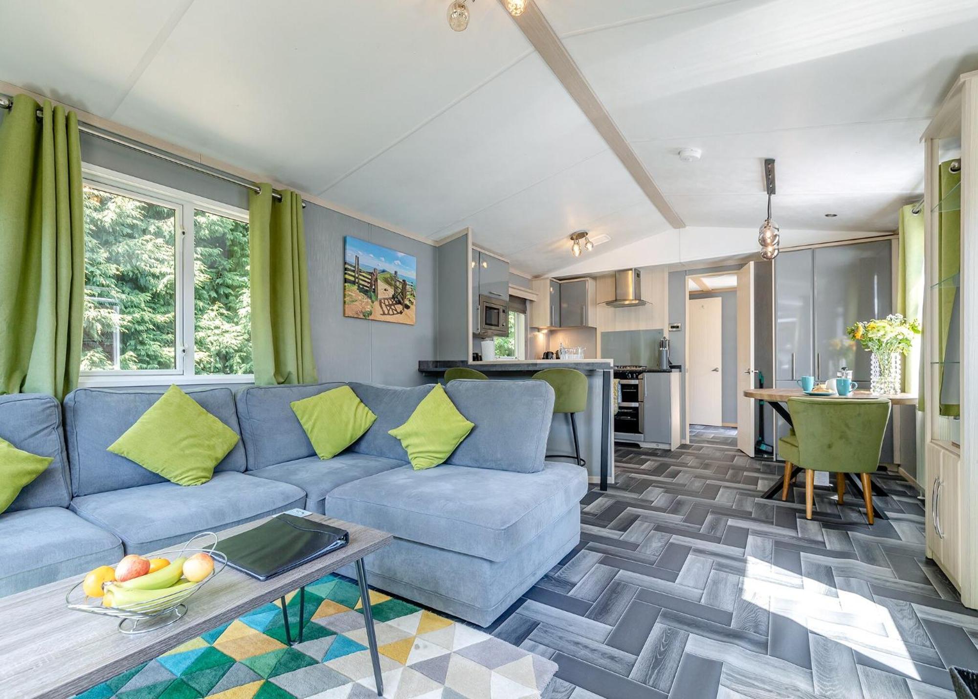 Longnor Wood Holiday Park ภายนอก รูปภาพ