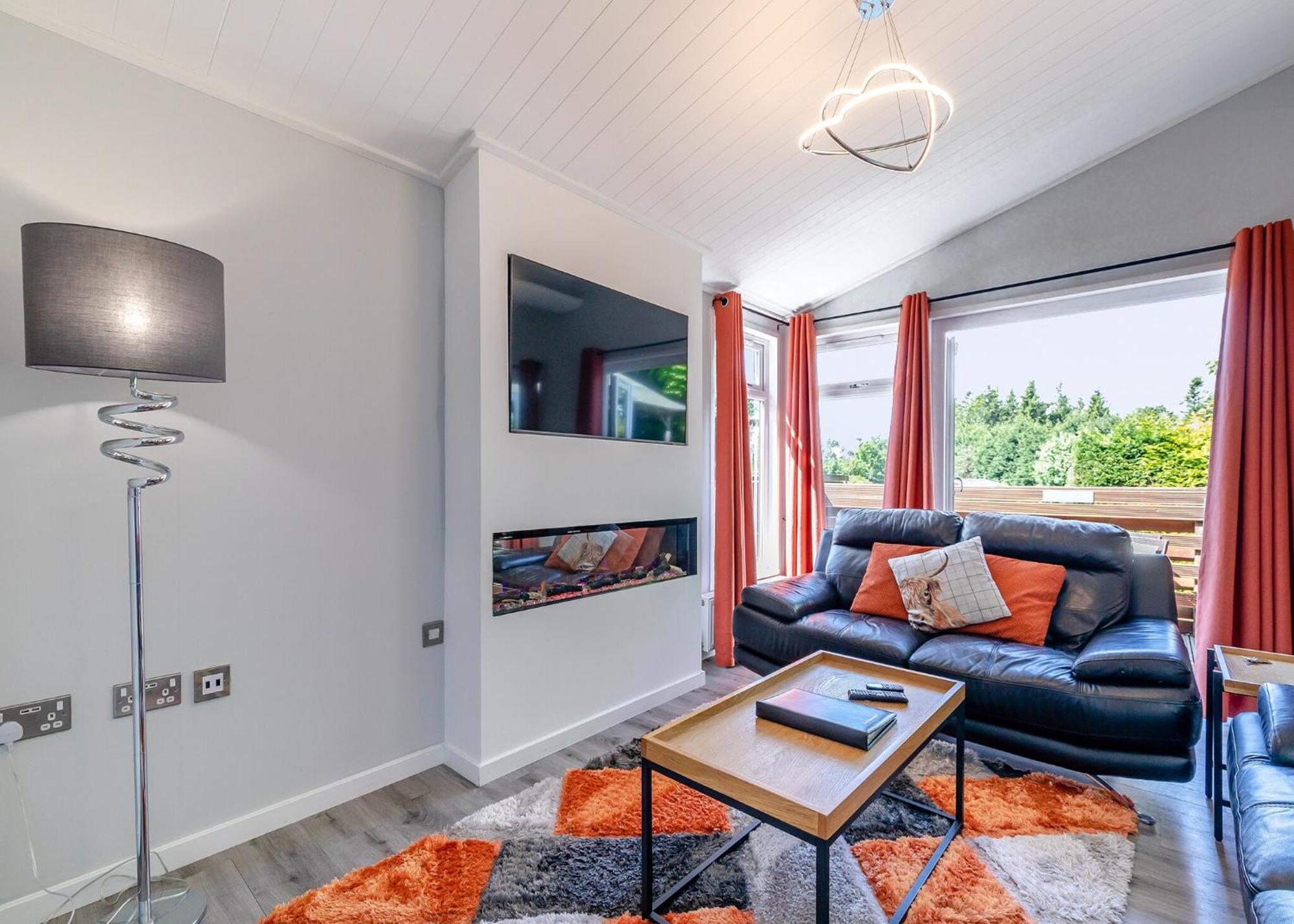 Longnor Wood Holiday Park ภายนอก รูปภาพ